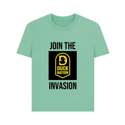 Women’s DN Logo T-Shirt - Stylish Womens T-Shirt for Casual Wear - Duck Nation